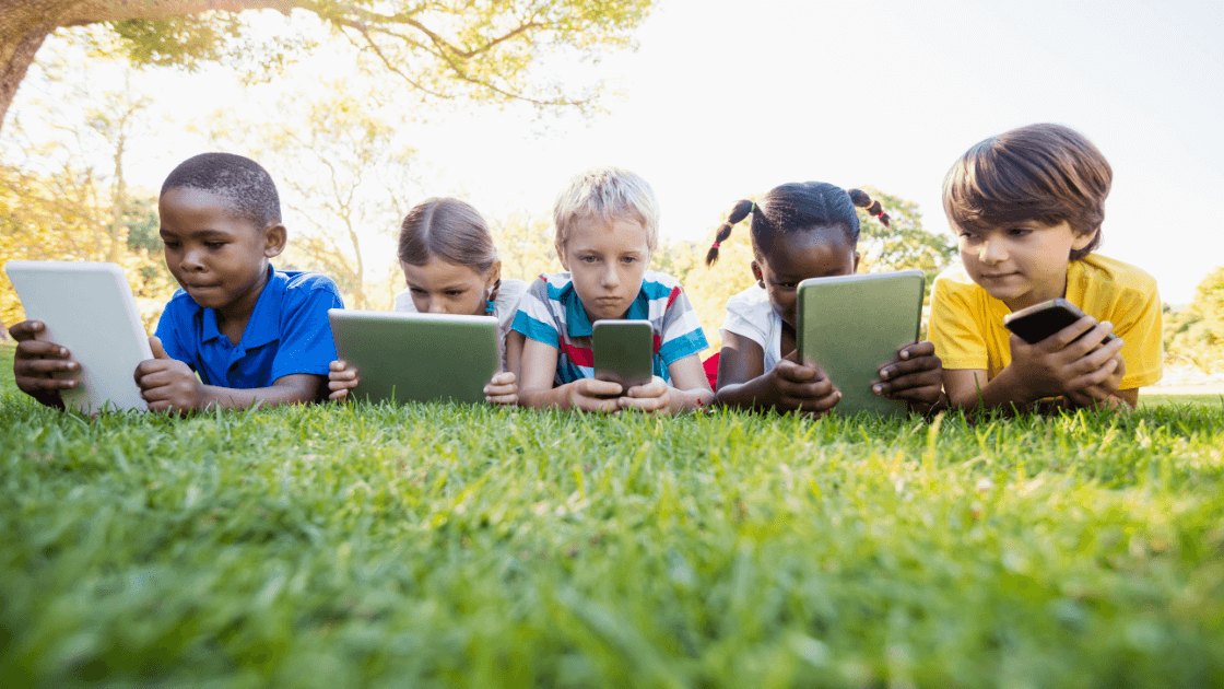 The Impact of Technology on Child Development: Balancing Screens and Play