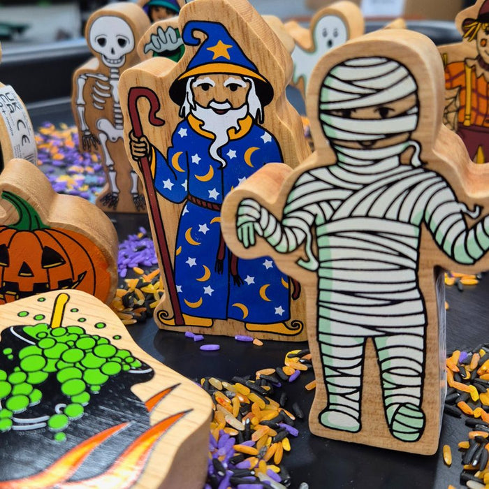 Halloween Bundle: 10 Wooden Figures and Sensory Rice